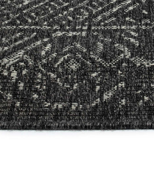 Plow & Hearth Area Rugs Indoor Living Indoor/Outdoor Bluefield Diamond Polypropylene Rug