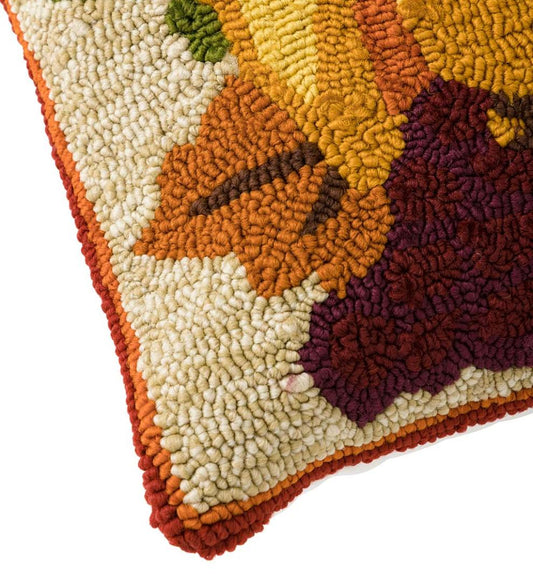 Plow & Hearth Home Accents Indoor Living Indoor/Outdoor Fall Bounty Hand Hooked Polypropylene Throw Pillow