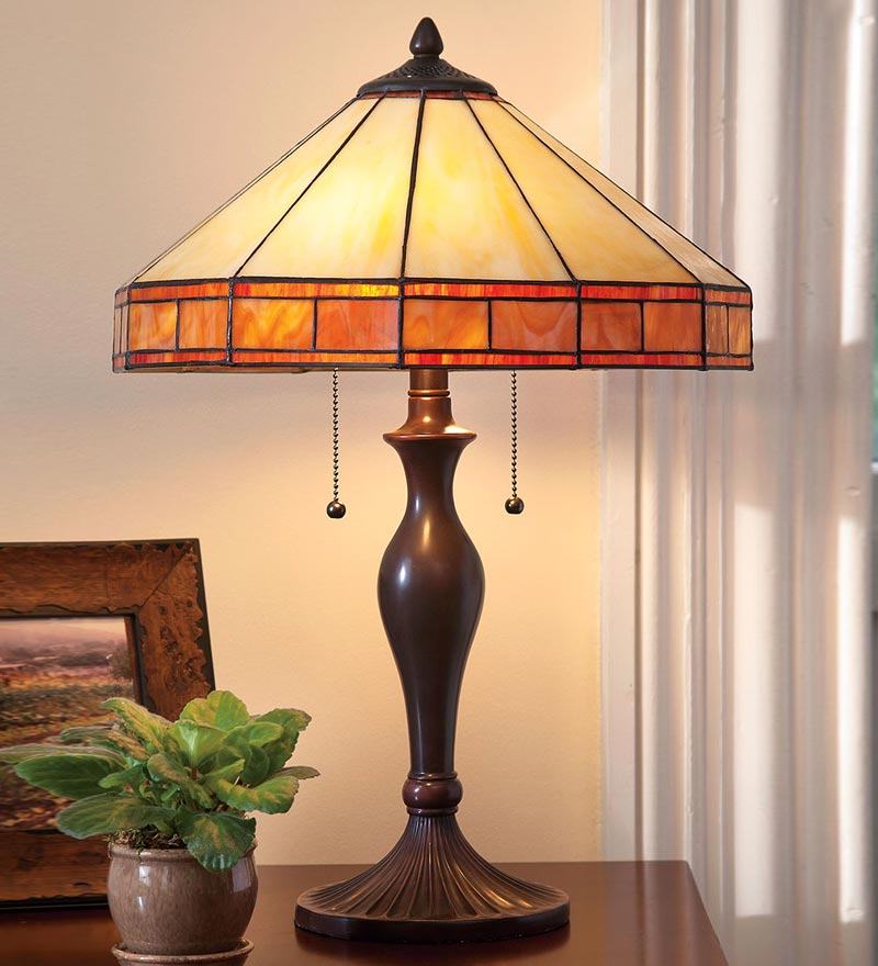 Plow & Hearth Home Office Indoor Living Tiffany-Style Stained Glass Mission Style Table Lamp