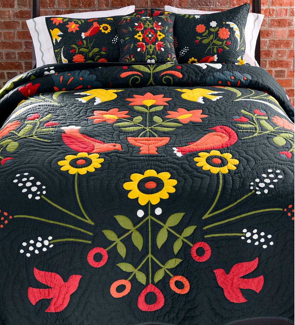 Plow & Hearth Quilts & Bedspreads Indoor Living Ansley Folk Art Quilt Set