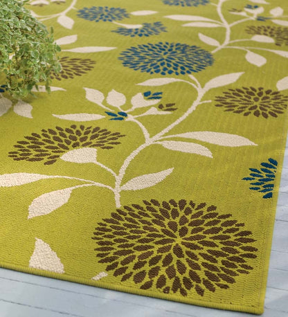 Plow & Hearth Area Rugs Indoor Living Floral Surry Indoor/Outdoor Polypropylene Area Rug