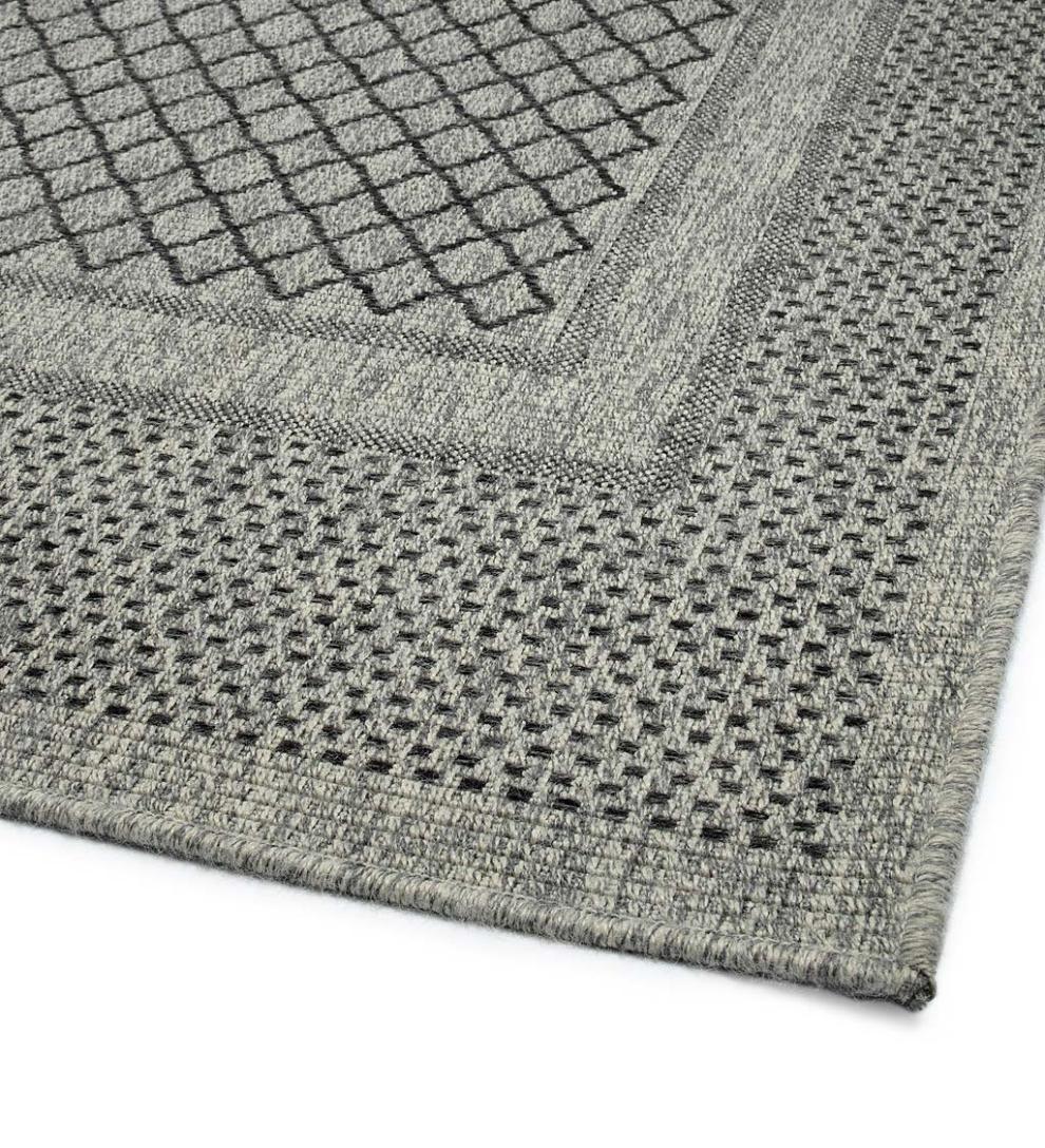 Plow & Hearth Area Rugs Indoor Living Indoor/Outdoor Bluefield Border Polypropylene Rug