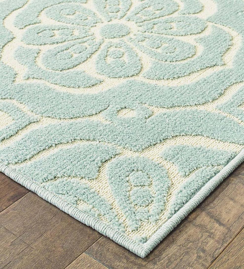 Plow & Hearth Area Rugs Indoor Living Indoor/Outdoor Clearwater Tile Rug