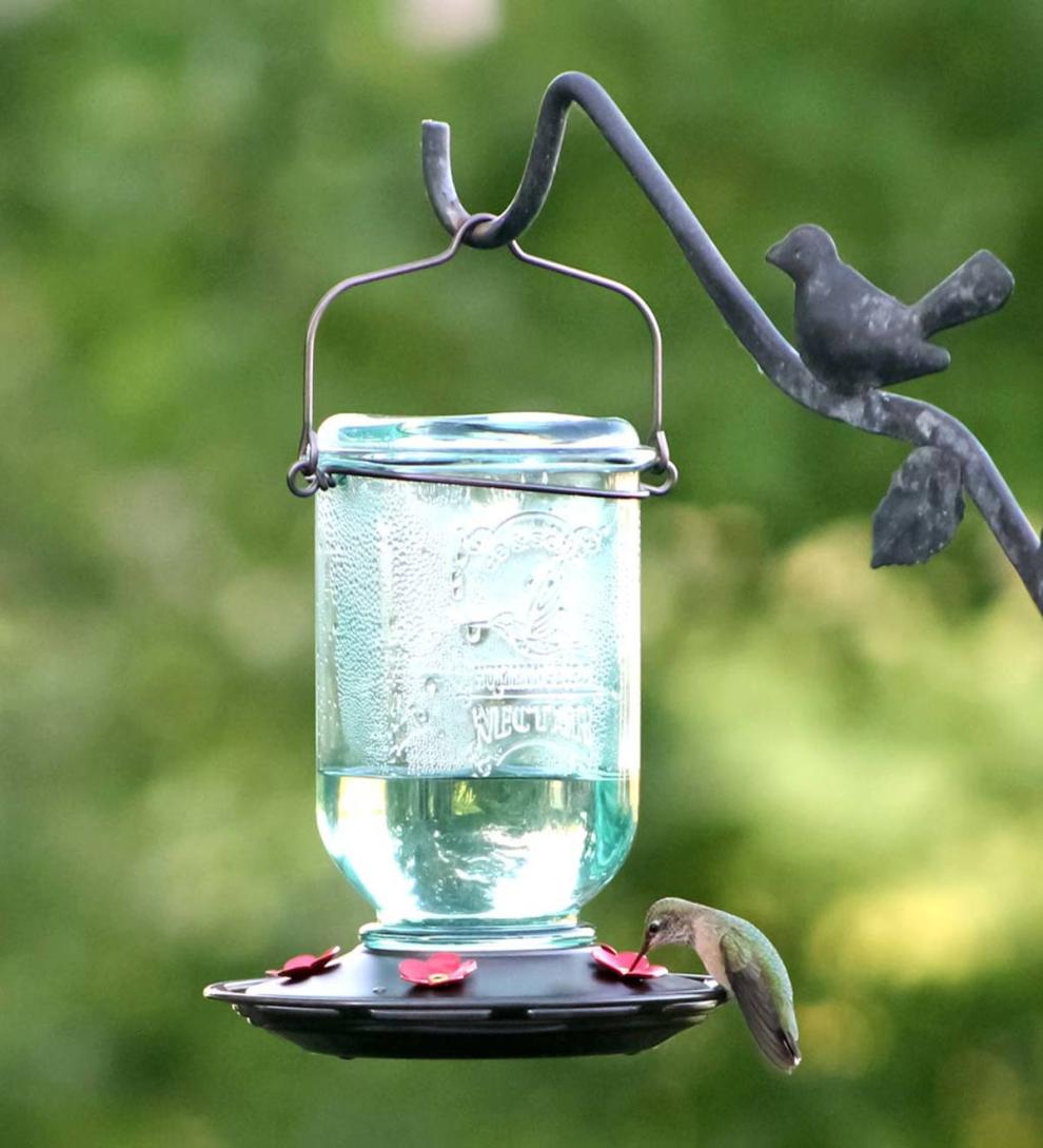 Plow & Hearth Bird Feeders Yard & Garden 25-Ounce Vintage-Style Hanging Mason Jar Hummingbird Feeder