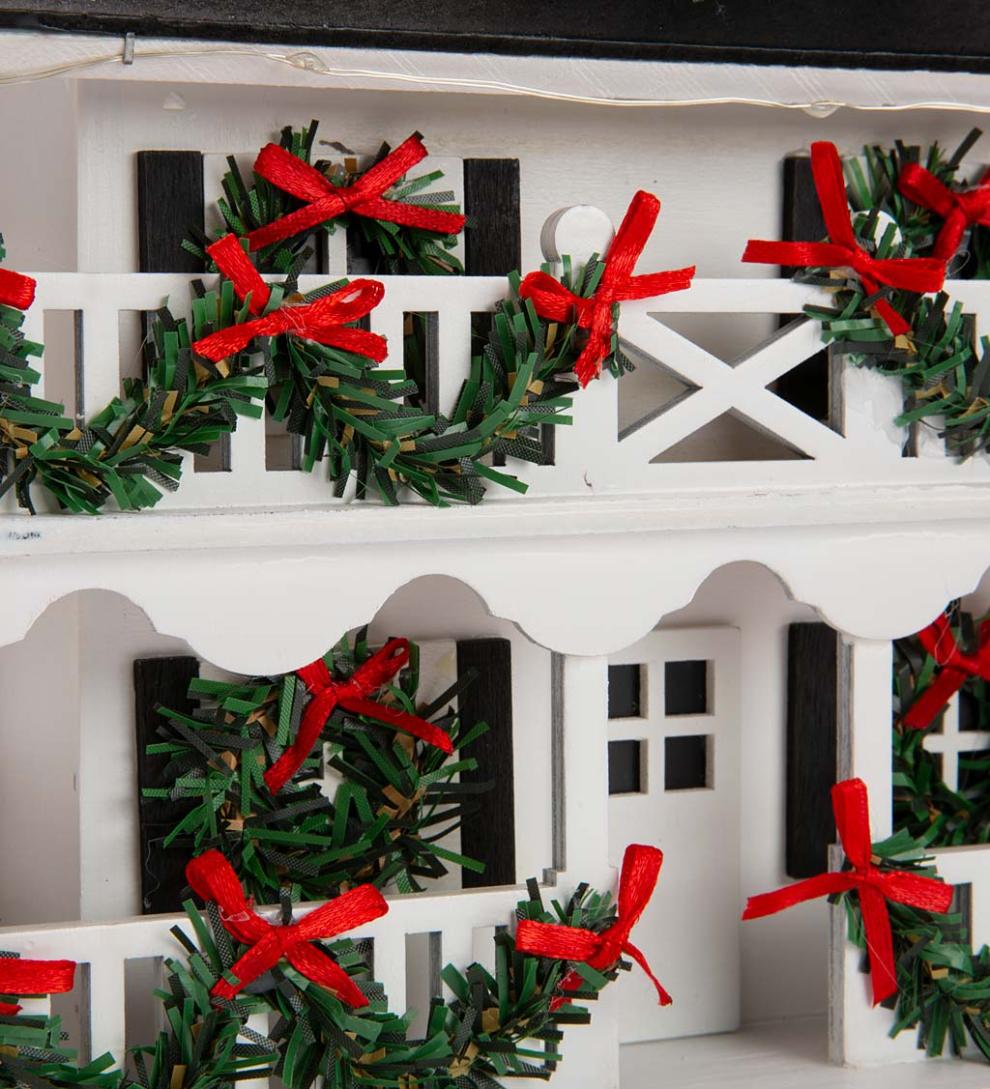 Plow & Hearth Birdhouses Yard & Garden Lighted Holiday Colonial Cottage Birdhouse And Pedestal Pole Set