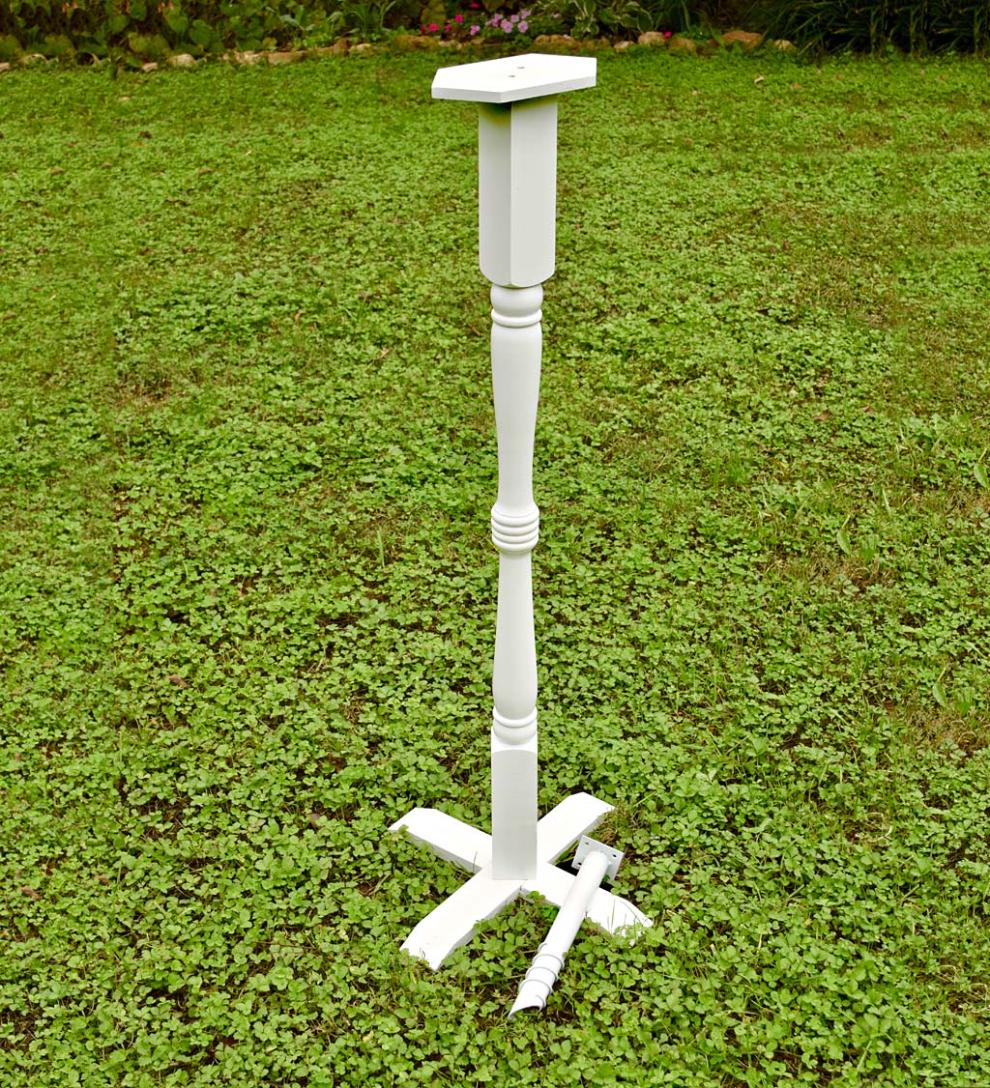 Plow & Hearth Birdhouses Yard & Garden Prairie Farmhouse Lighted Birdhouse And Optional Wood Pole