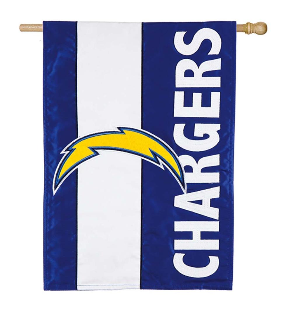 Plow & Hearth Deck & Patio Accents Outdoor Living Double-Sided Embellished Nfl Team Pride Applique House Flag - Chicago Bears