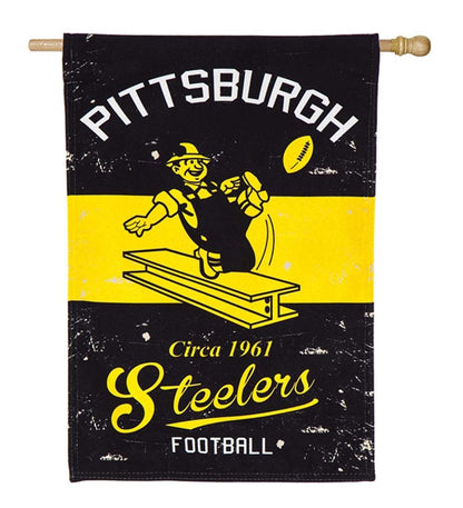Plow & Hearth Deck & Patio Accents Outdoor Living Double-Sided Vintage Graphic Nfl Team Pride Linen House Flag - Green Bay Packers