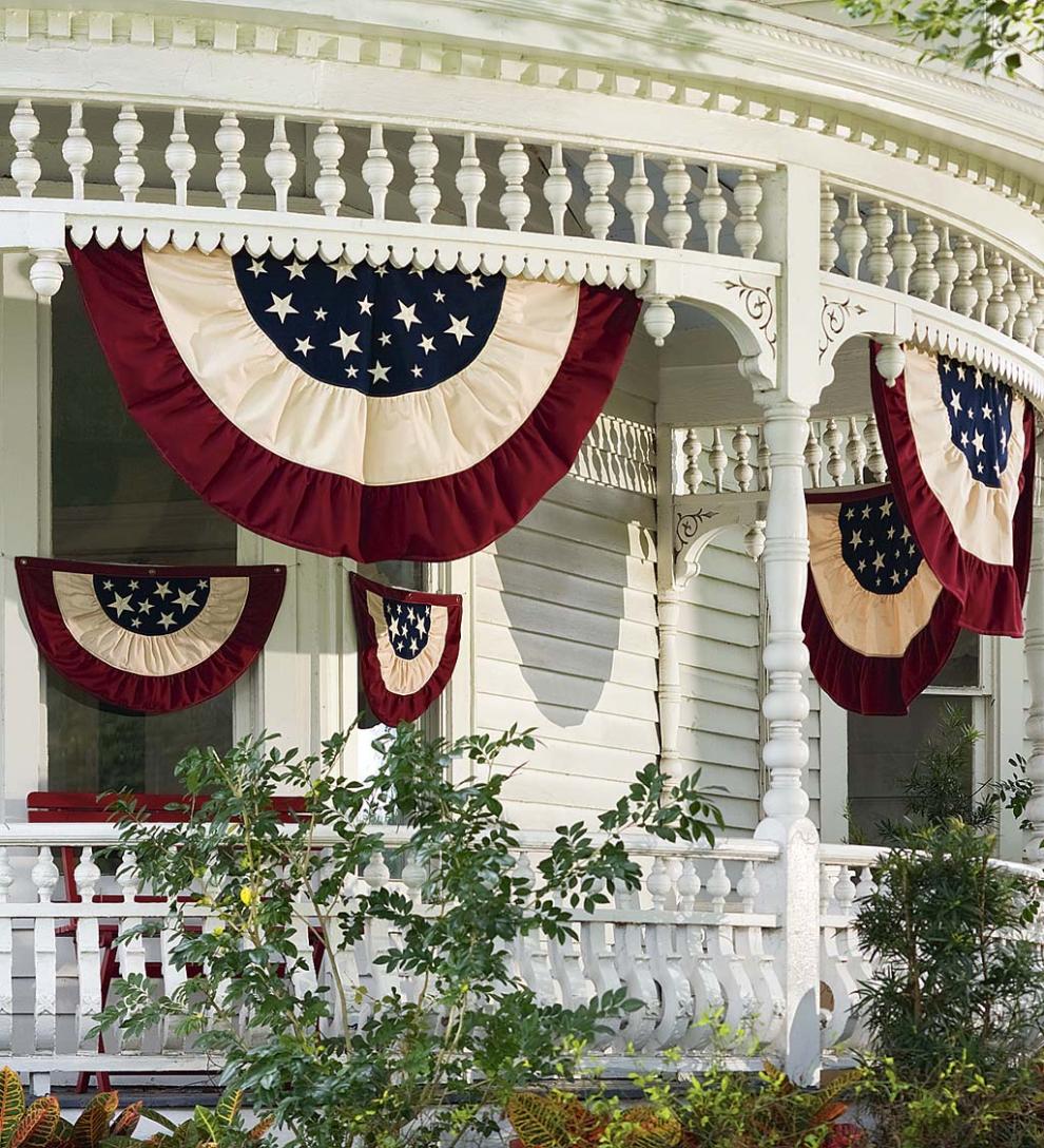 Plow & Hearth Deck & Patio Accents Outdoor Living Half-Round Cotton Duck Patriotic Vintage Bunting With Embroidery
