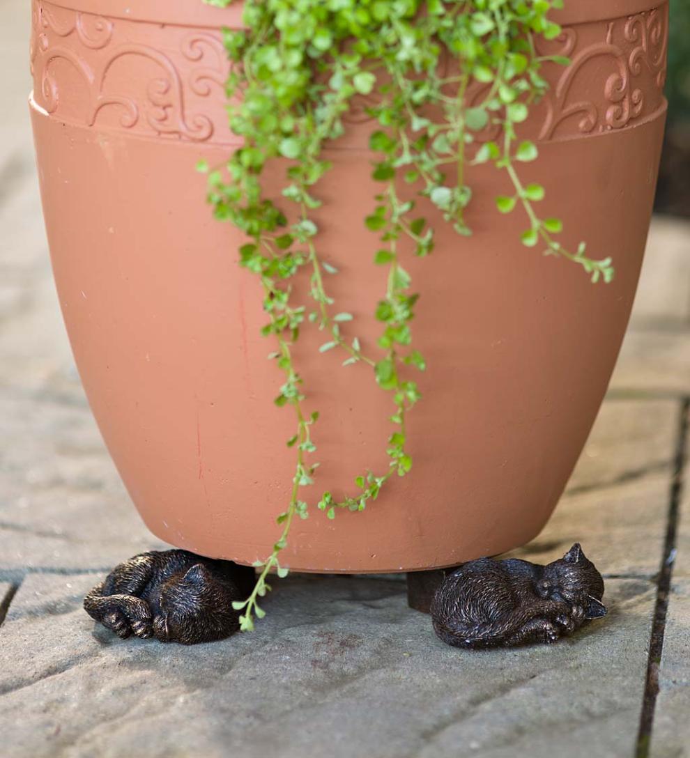 Plow & Hearth Deck & Patio Accents Outdoor Living Sleeping Cats Potty Feet, Set Of 3