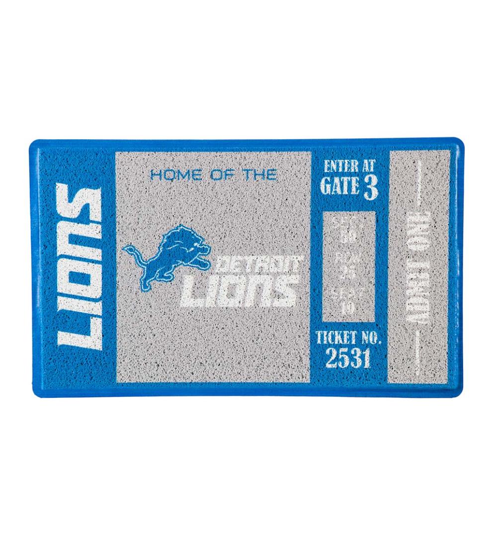 Plow & Hearth Deck & Patio Accents Outdoor Living Team Turf Mat - Blackhawks