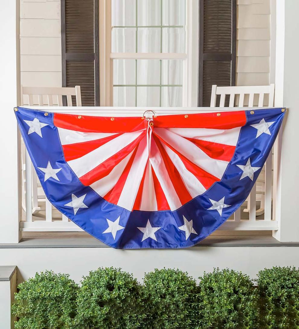 Plow & Hearth Decorative Garden Accents Yard & Garden Large Half-Round Stars And Stripes Bunting