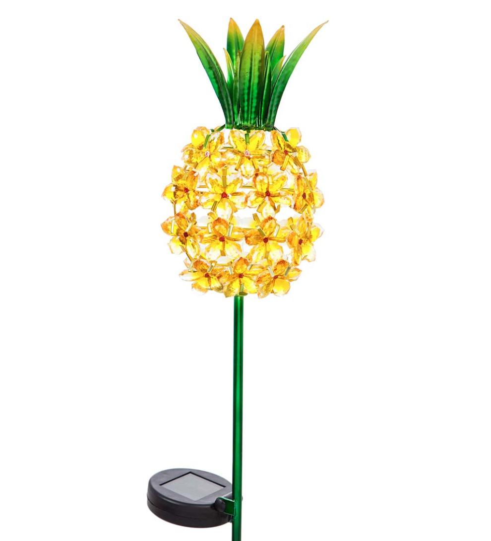 Plow & Hearth Decorative Garden Accents Yard & Garden Solar Pineapple Garden Stake