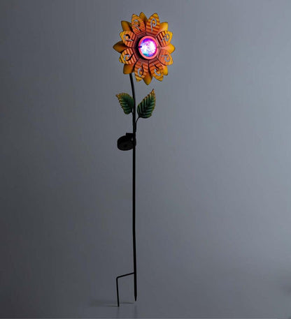 Plow & Hearth Decorative Garden Accents Yard & Garden Sunflower Garden Stake With Faceted Rotating Solar Light