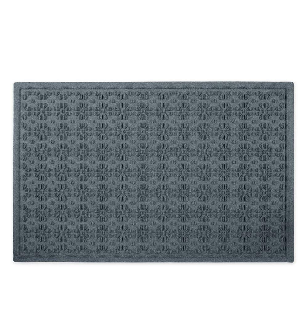 Plow & Hearth Doormats Indoor Living Waterhog Daisy Doormat