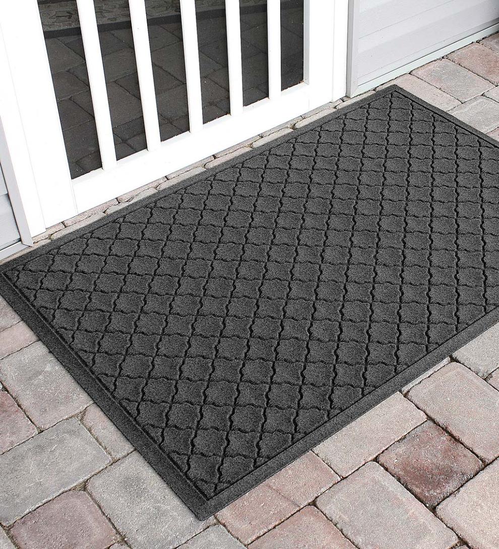 Plow & Hearth Doormats Indoor Living Waterhog Indoor/Outdoor Geometric Doormat