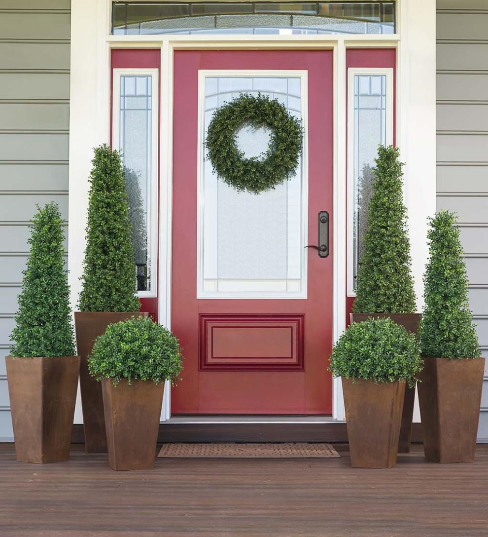 Plow & Hearth Faux Flowers & Plants Indoor Living Indoor/Outdoor Faux Boxwood Greenery Accents