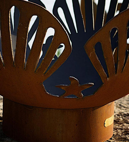 Plow & Hearth Fire Pits Fireplace & Hearth American-Made Firepit Art Barefoot Beach Seashells And Starfish Fire Pit