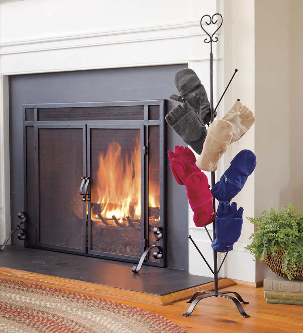 Plow & Hearth Fireplace & Mantel Décor Fireplace & Hearth Decorative Mitten Tree With Heart Finial And Optional Interchangeable Seasonal Finials