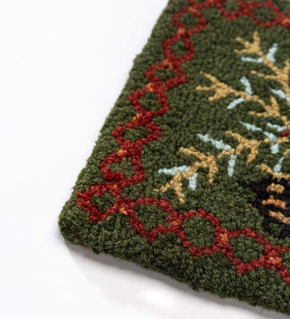 Plow & Hearth Fireplace & Mantel Décor Fireplace & Hearth Hooked Wool Pine Cone Short Hearth Runner