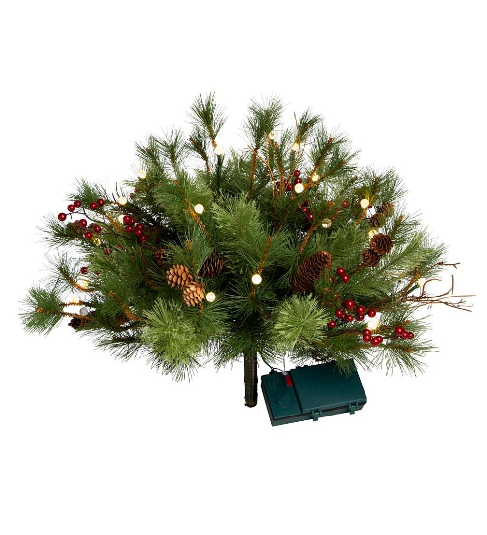 Plow & Hearth Fireplace & Mantel Décor Fireplace & Hearth Indoor/Outdoor Blue Ridge Garland With Battery-Operated Dual-Function Lights