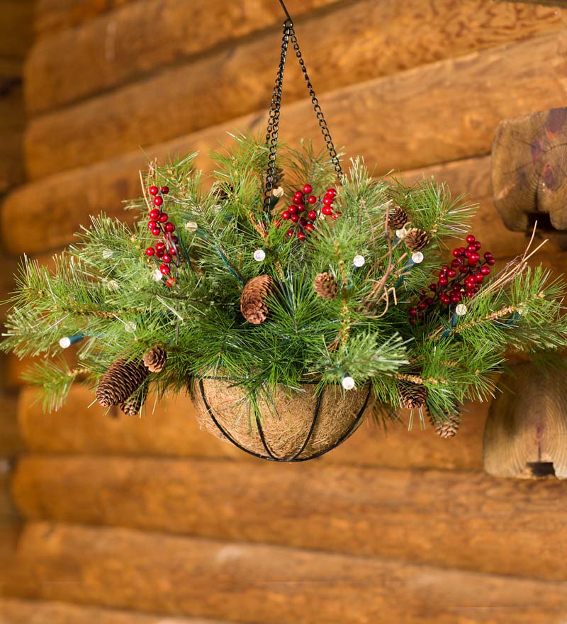 Plow & Hearth Fireplace & Mantel Décor Fireplace & Hearth Indoor/Outdoor Blue Ridge Garland With Battery-Operated Dual-Function Lights