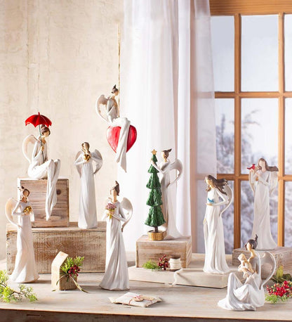 Plow & Hearth Garden Accents Yard & Garden Angel With Hands Full Of Golden Stars Indoor/Outdoor Statue