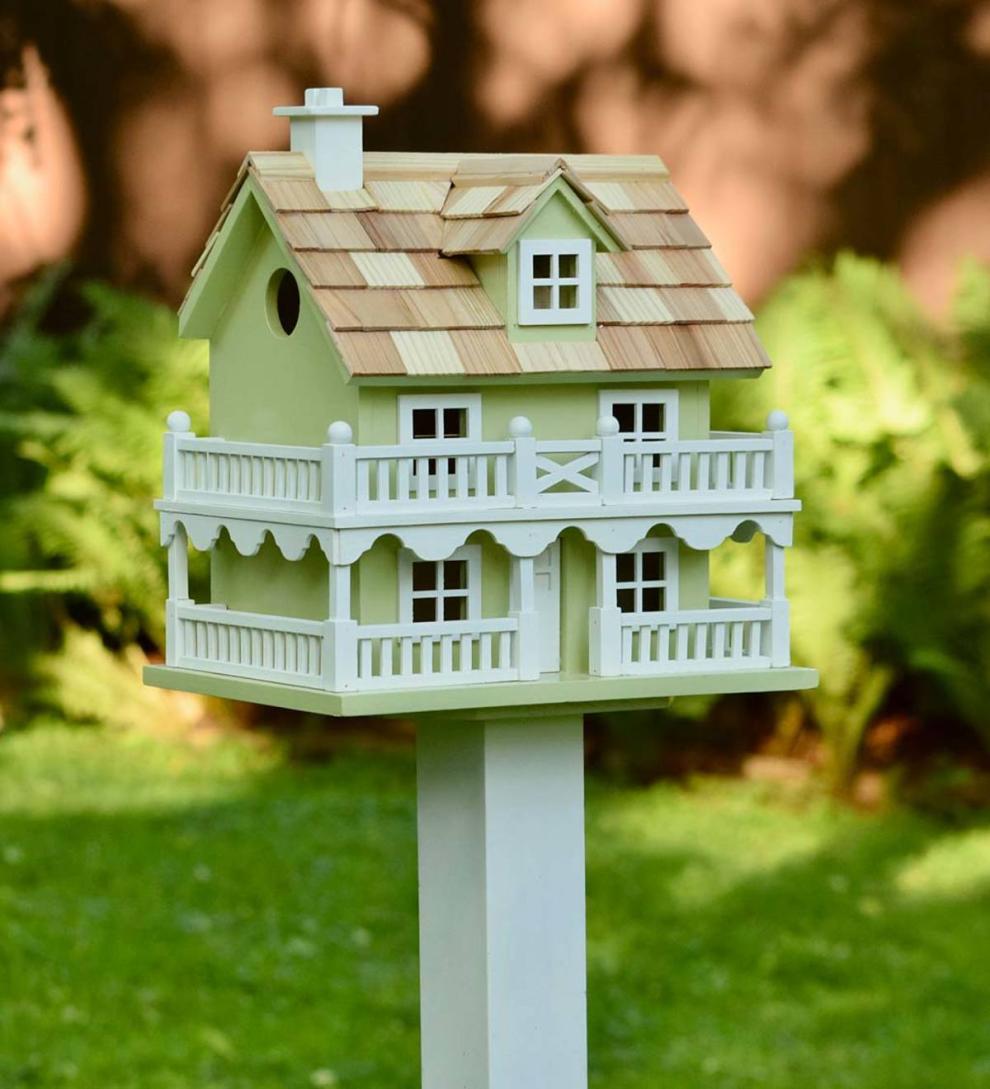 Plow & Hearth Garden Accents Yard & Garden Cape Cod Celery Green Wooden Birdhouse And Pedestal Pole Set