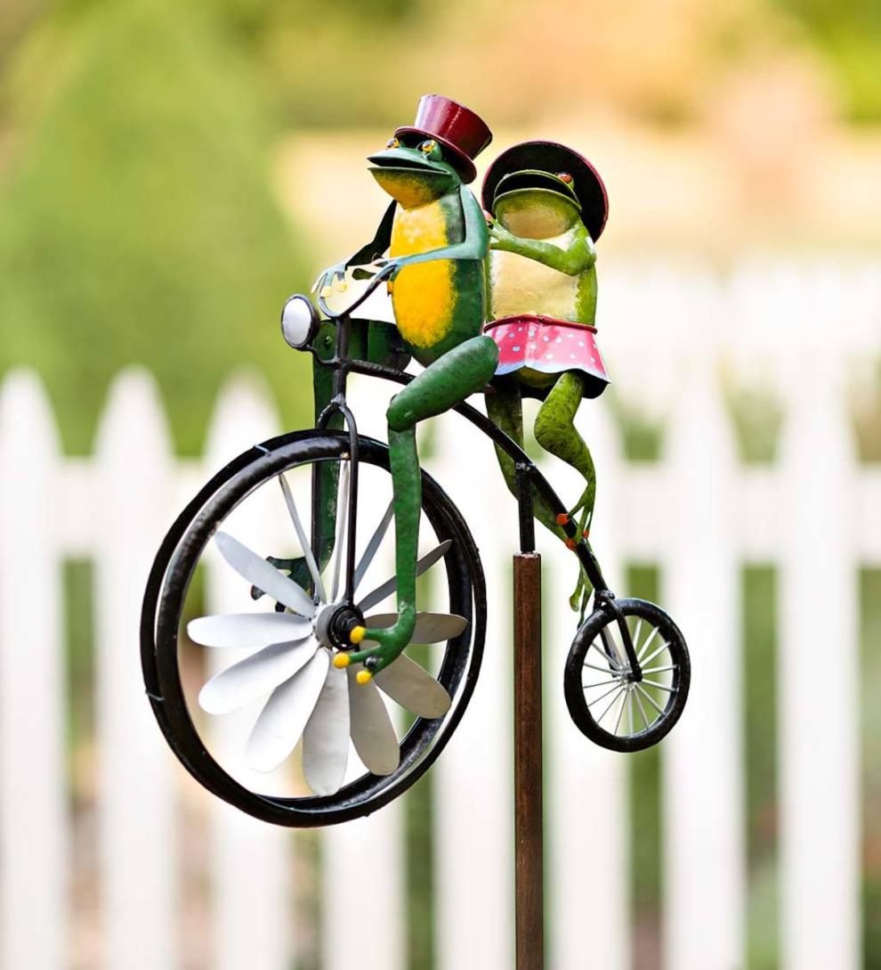 Plow & Hearth Garden Accents Yard & Garden Handmade Bicycling Frogs Metal Wind Spinner
