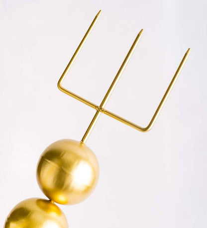 Plow & Hearth Garden Accents Yard & Garden Metal Tower Garden Stakes With Multiple Sized Spheres, Set Of 3 - Bronze