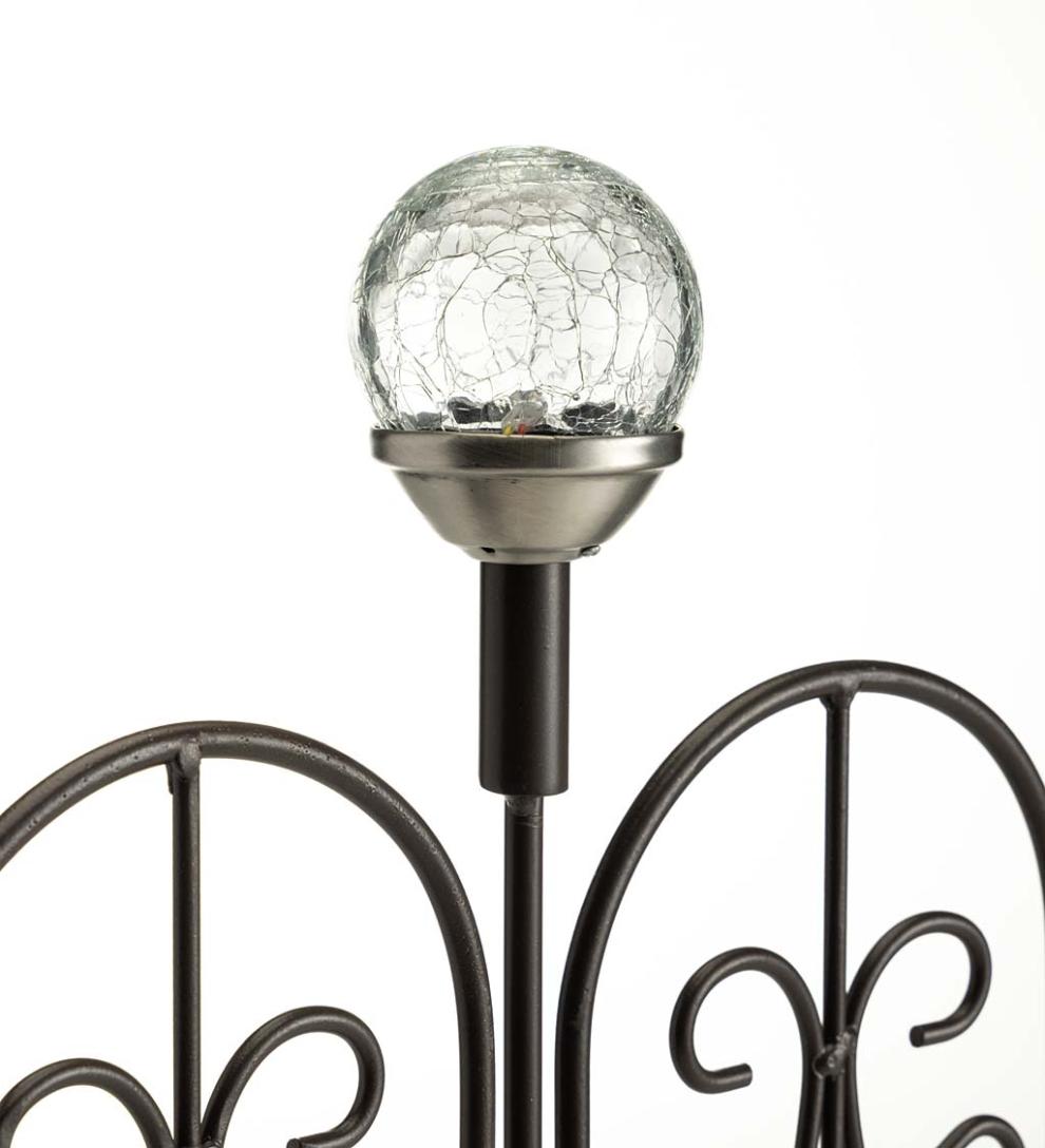 Plow & Hearth Garden Accents Yard & Garden Montebello Decorative Garden Edging With Solar Lights