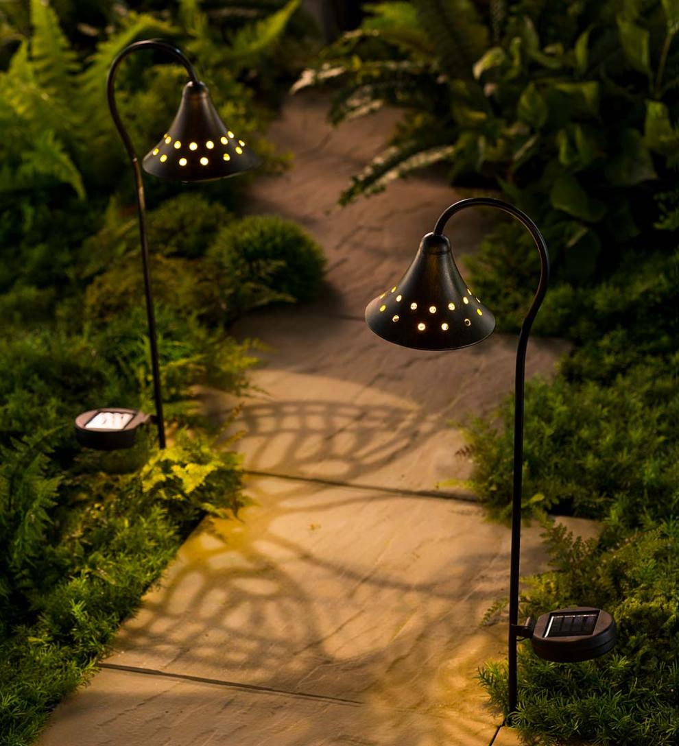 Plow & Hearth Garden Accents Yard & Garden Solar Pathway Lanterns With Light Pattern, Set Of 2 - Flower