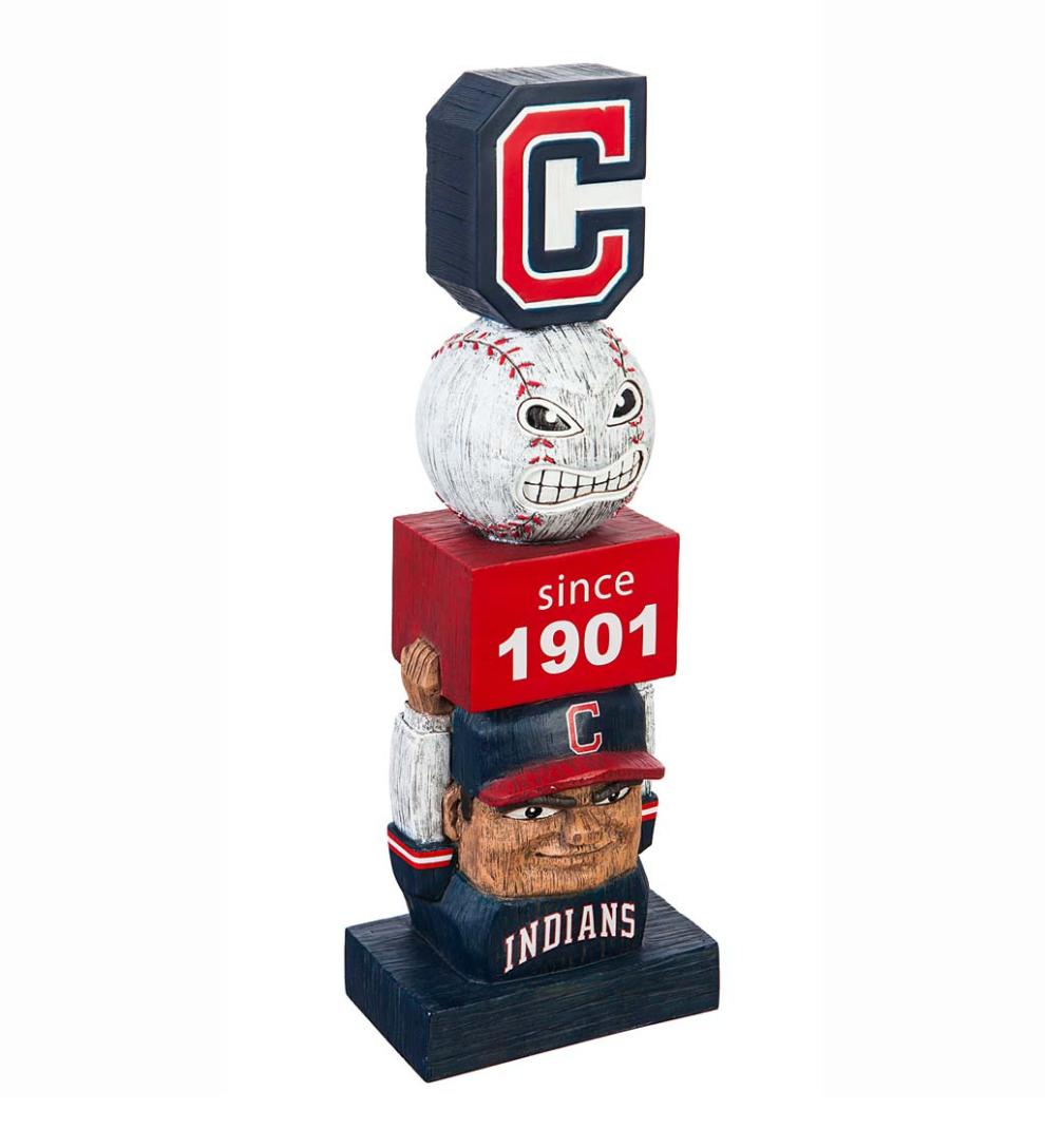 Plow & Hearth Garden Accents Yard & Garden Vintage Mlb Baseball Team Garden Statue - Chicago Cubs