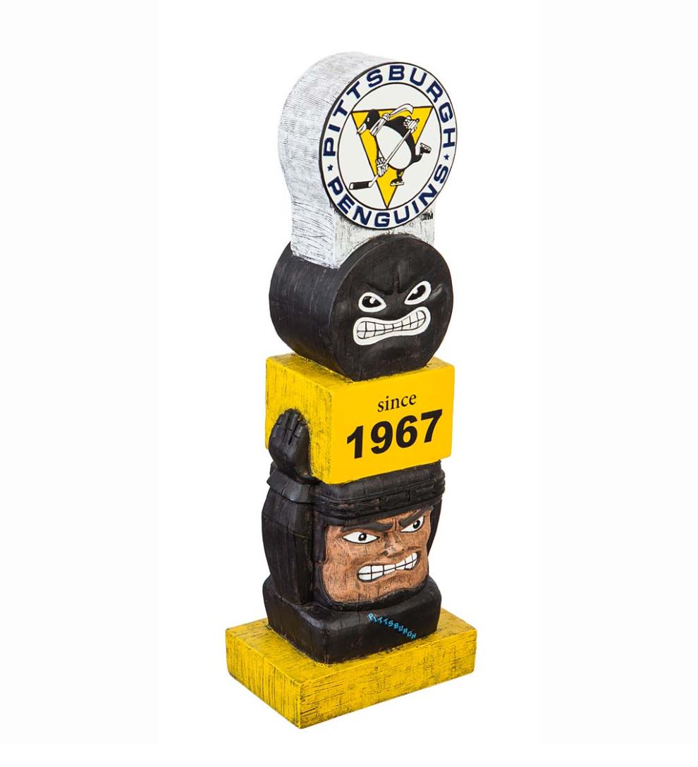 Plow & Hearth Garden Accents Yard & Garden Vintage Nhl Hockey Team Garden Statue - Chicago Blackhawks