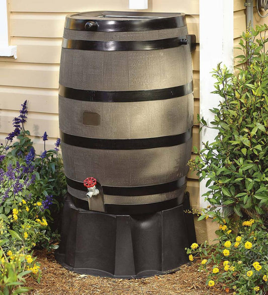 Plow & Hearth Garden Tools Yard & Garden 50-Gallon Rain Barrel With Flat Back