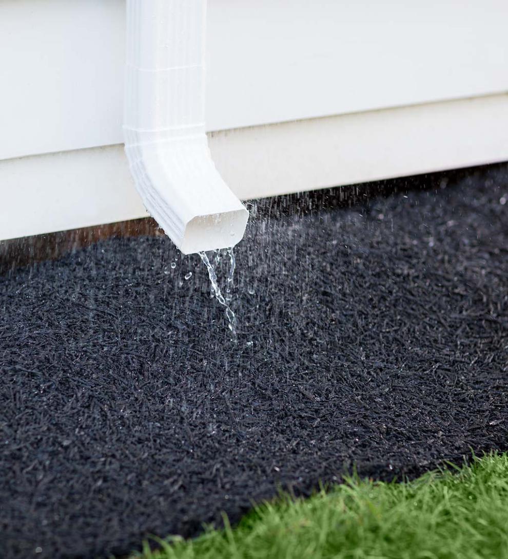 Plow & Hearth Gardenworks® Yard & Garden Permanent Mulch Recycled Rubber Pathway