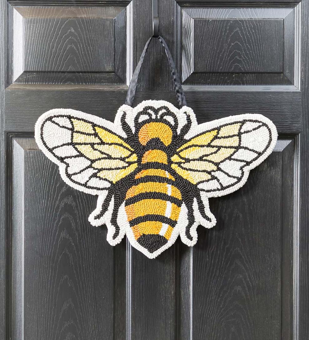 Plow & Hearth Home Accents Indoor Living Bee Hooked Hanging Door Decoration