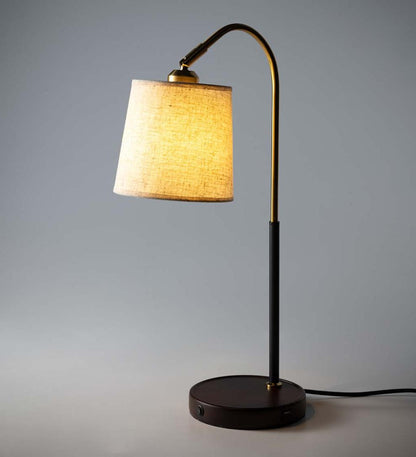 Plow & Hearth Home Accents Indoor Living Desk Lamp With Usb Port And Fabric Shade