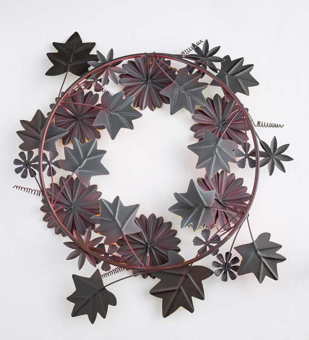 Plow & Hearth Home Accents Indoor Living Fall Chrysanthemums Metal Wreath