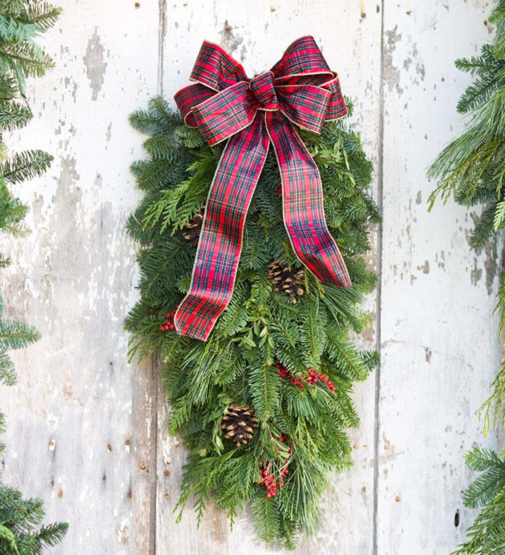 Plow & Hearth Home Accents Indoor Living Holiday Woodland Evergreens Door Swag With Bow