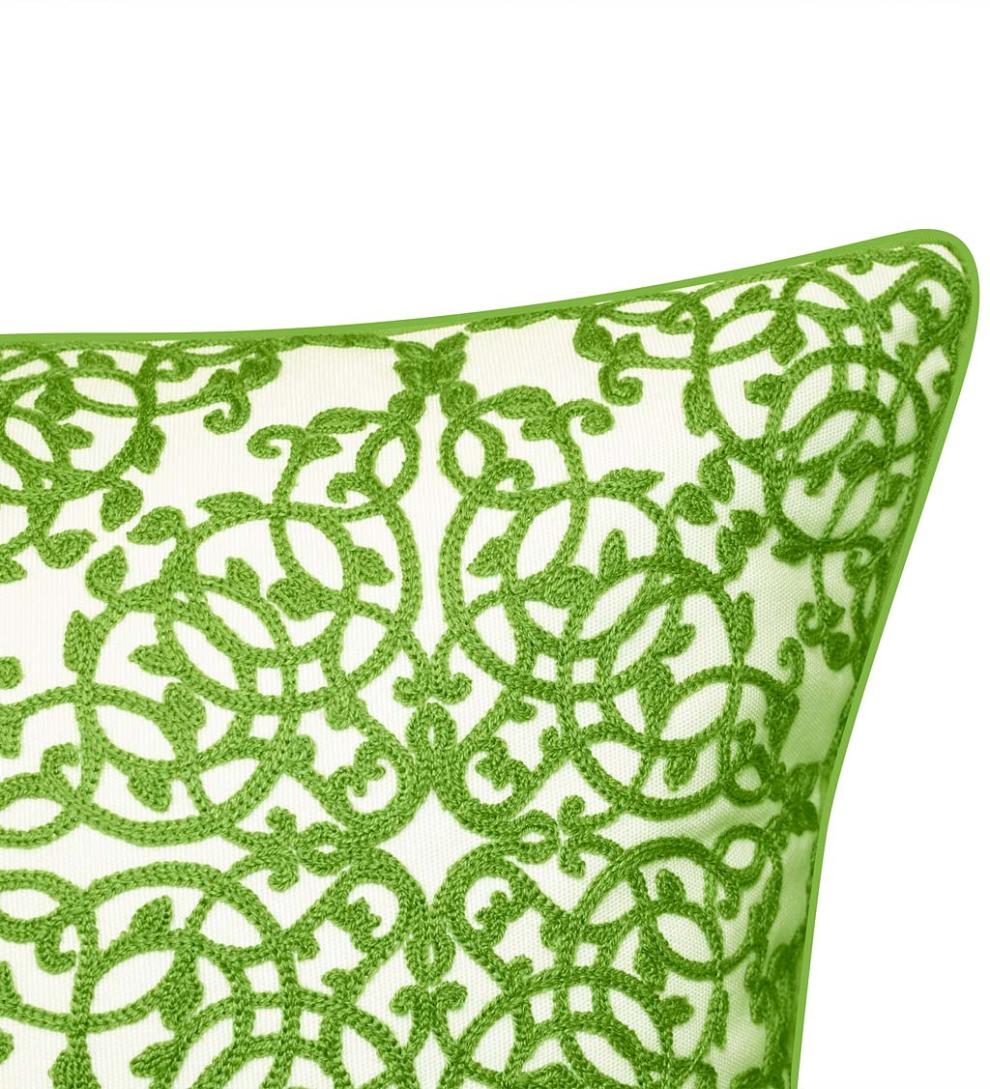 Plow & Hearth Home Accents Indoor Living Indoor/Outdoor Embroidered Lacework Throw Pillow - Black