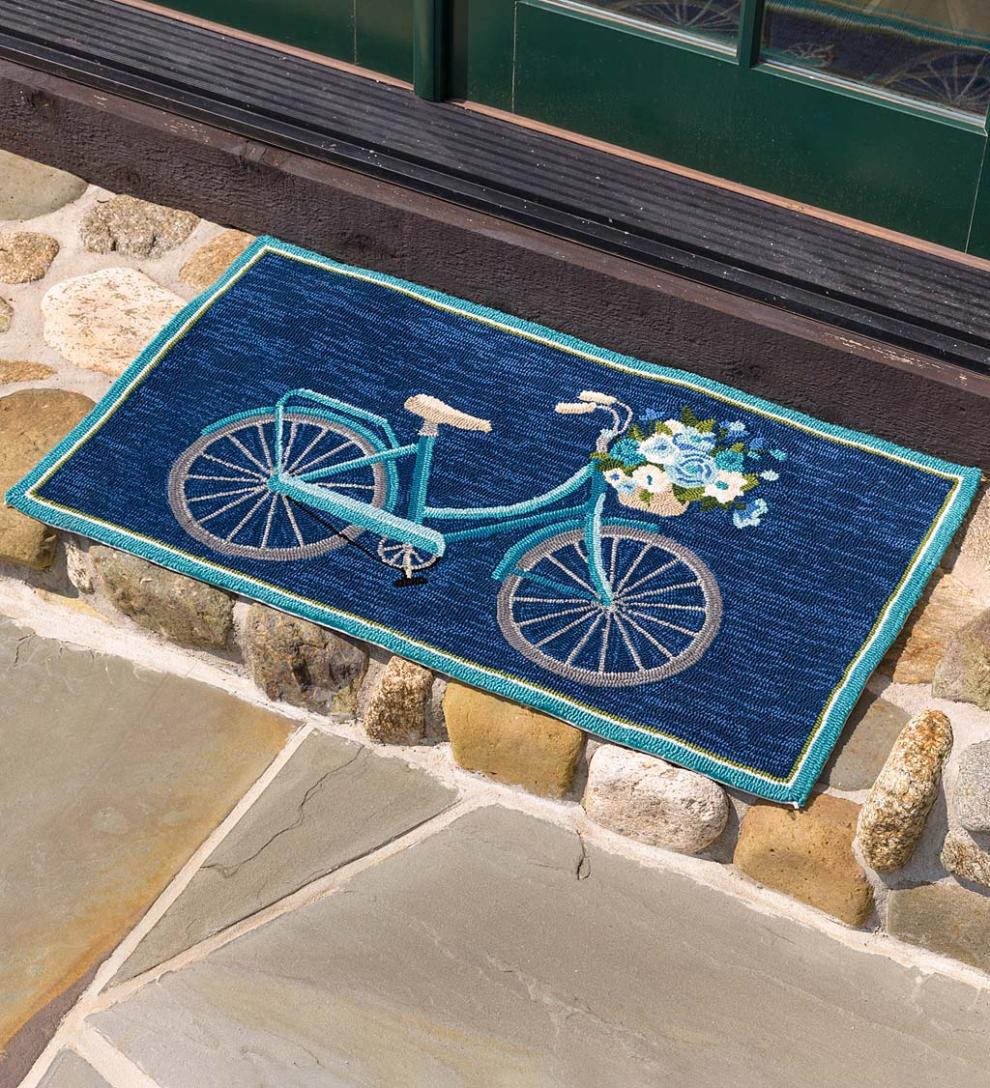 Plow & Hearth Home Accents Indoor Living Indoor/Outdoor Hooked Bicycle Accent Rug