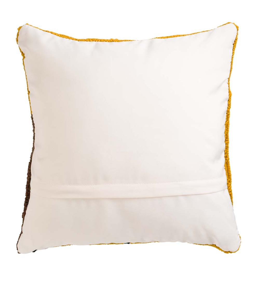 Plow & Hearth Home Accents Indoor Living Indoor/Outdoor Hooked Polypropylene Moose Throw Pillow
