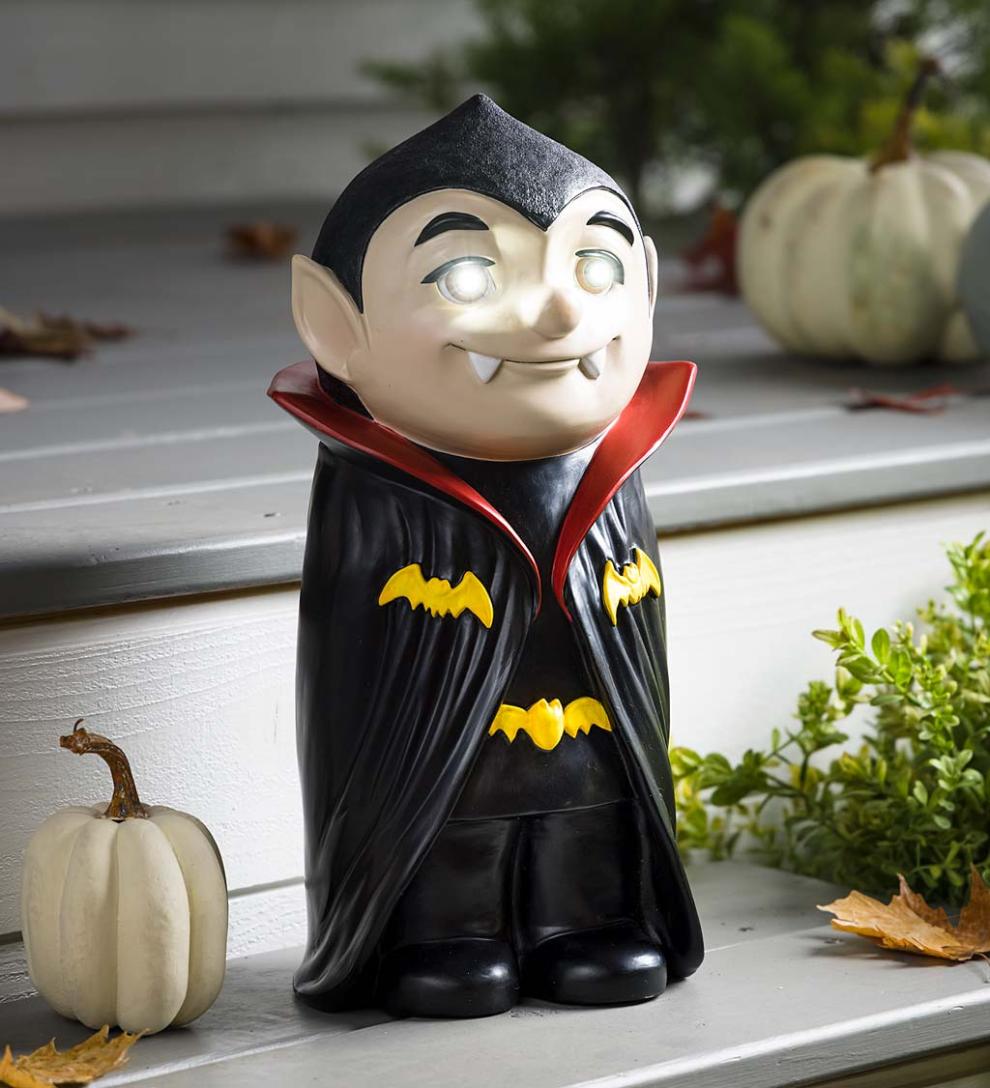 Plow & Hearth Home Accents Indoor Living Indoor/Outdoor Lighted Dracula Shorty Halloween Statue