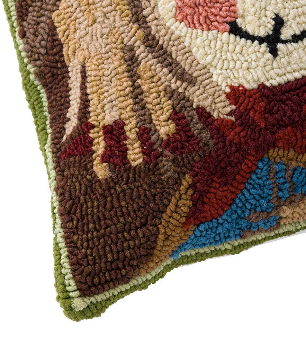Plow & Hearth Home Accents Indoor Living Indoor/Outdoor Scarecrow Hand Hooked Polypropylene Throw Pillow