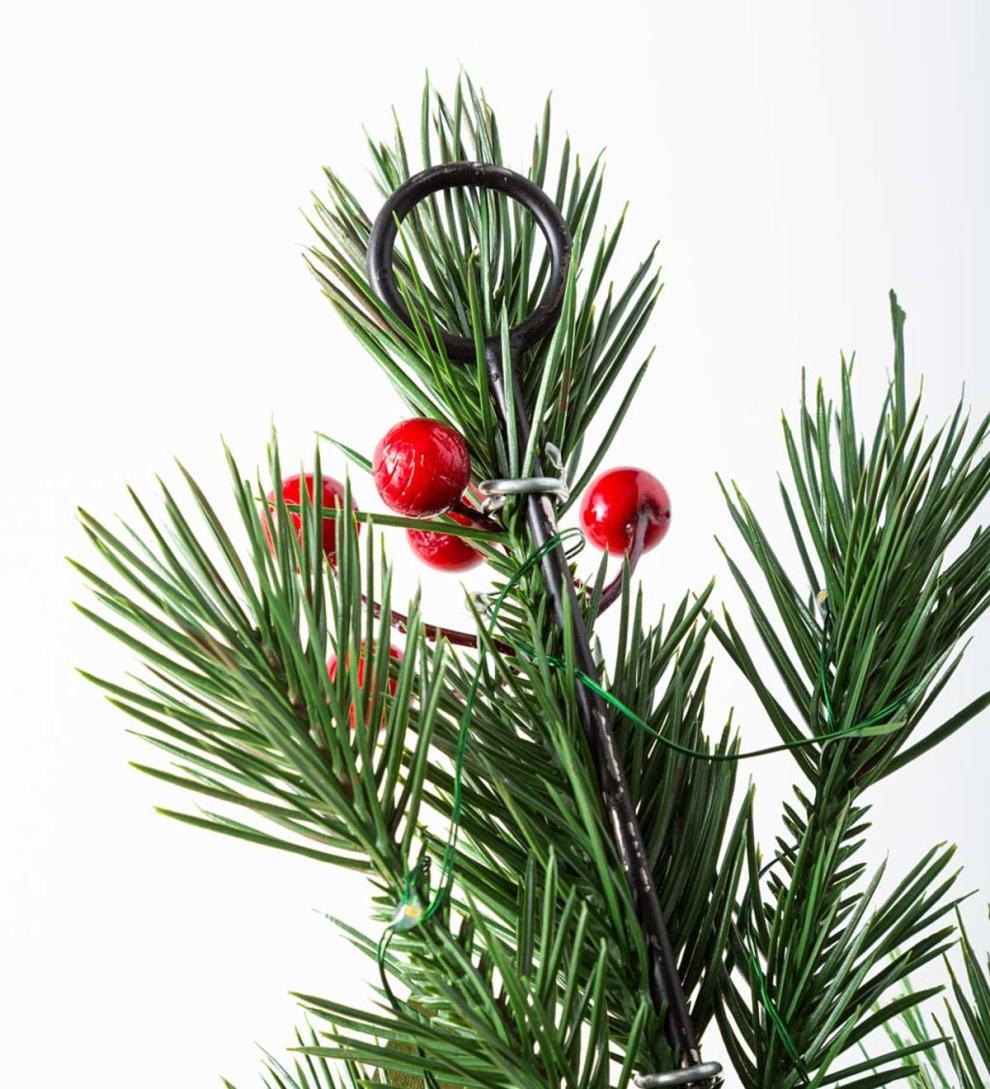 Plow & Hearth Home Accents Indoor Living Lighted Faux Greenery Snowflake Holiday Accent