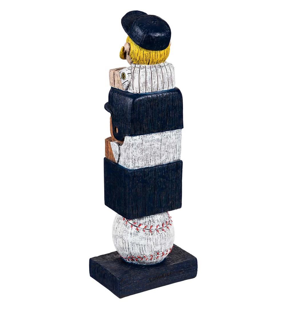 Plow & Hearth Home Accents Indoor Living Mlb Baseball Team Garden Statue - Seattle Mariners