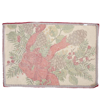 Plow & Hearth Home Accents Indoor Living Pine Cone And Bow Holiday Bouquet Wool Hearth Rug