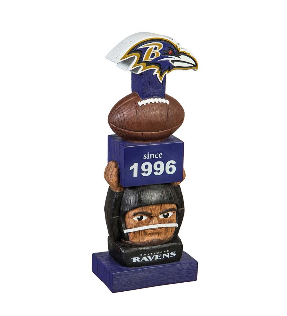 Plow & Hearth Home Accents Indoor Living Vintage Football Garden Statue - San Francisco 49Ers