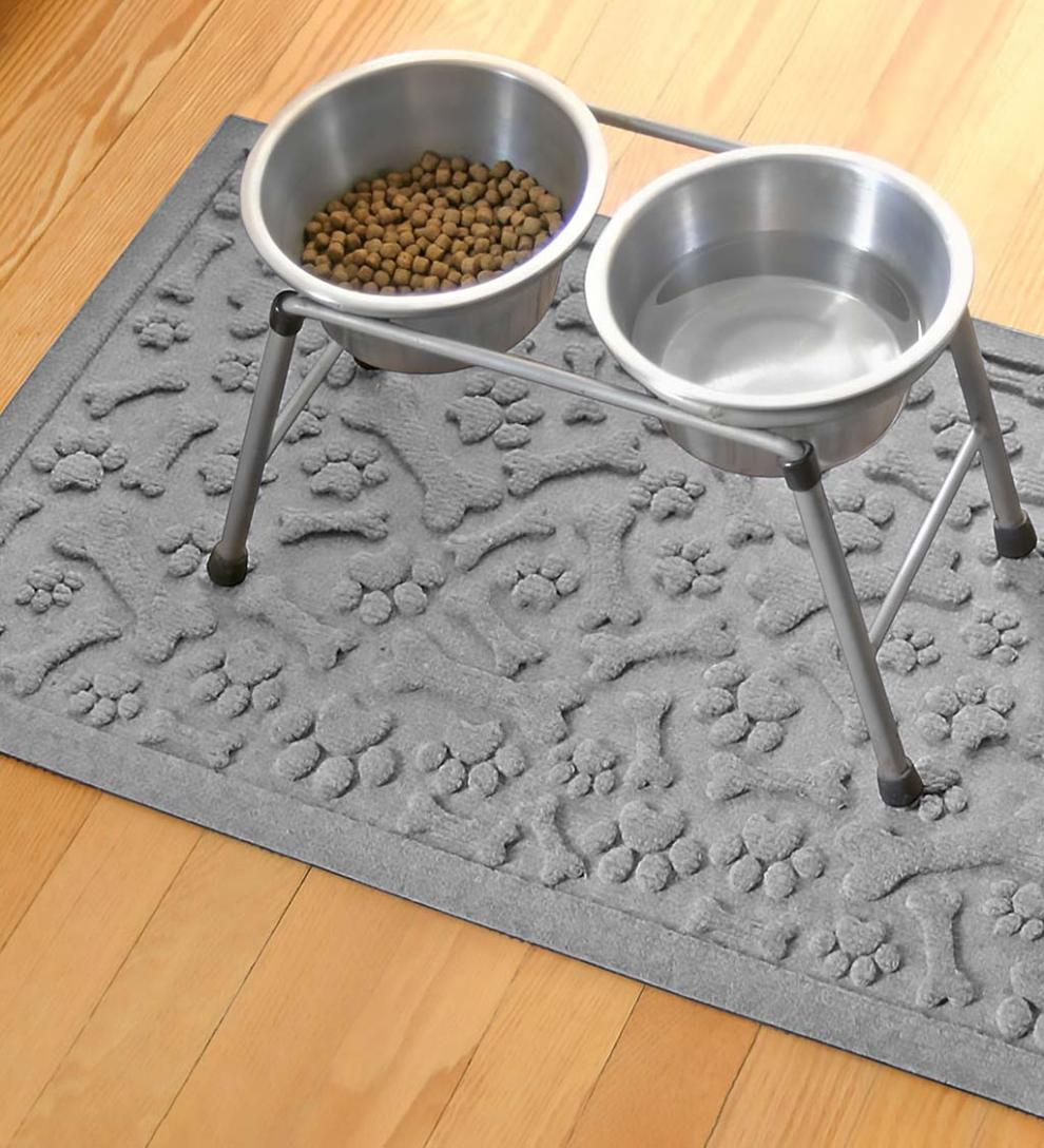 Plow & Hearth Home Accents Indoor Living Waterhog Paws And Bones Doormat